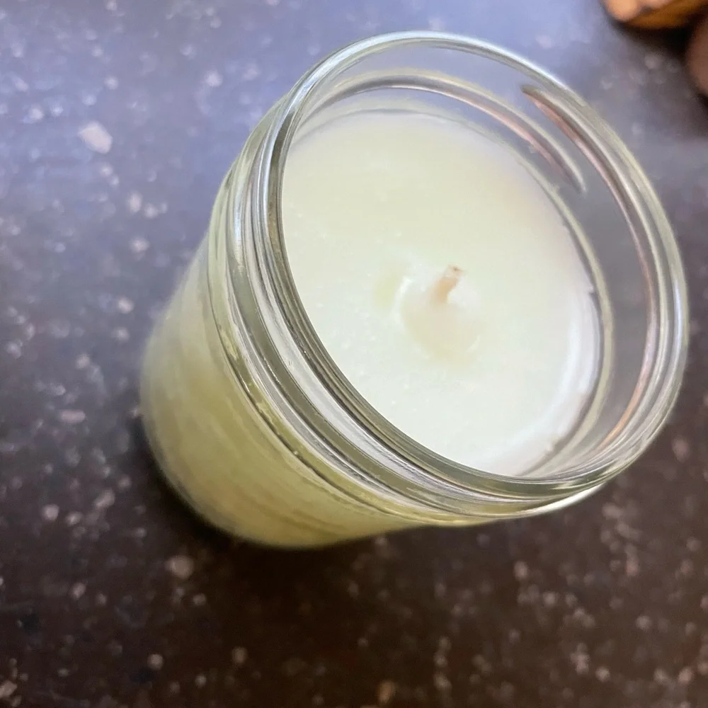 Gardenia Spa Ritz Carlton Candles 10oz. - Picture 4 of 7